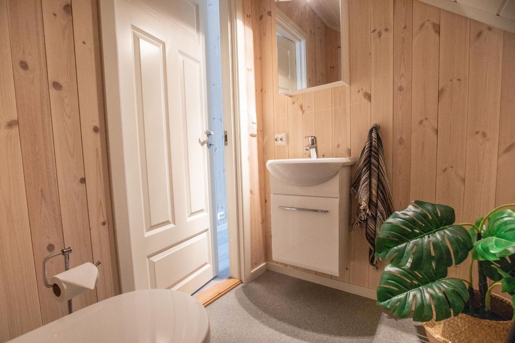 High Standard Lodge Ballstad Eksteriør bilde